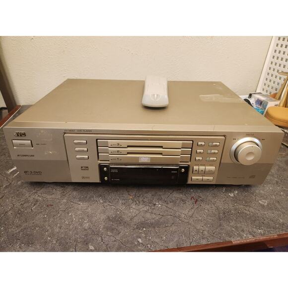 JVC 3 DVD PLAYER‎ MODEL #XV-M567GD W/ Remote - Picture 8 of 16